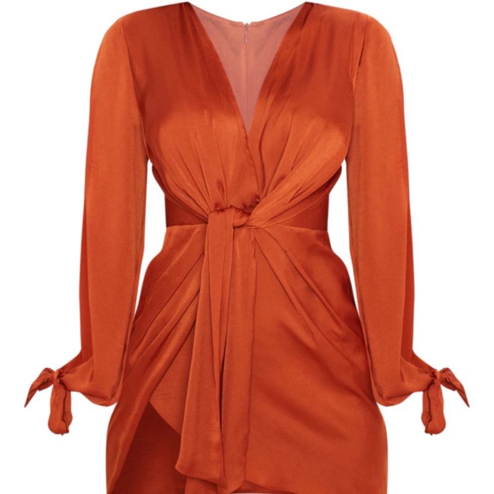 PLT Rust Satin Twist Front Open Sleeve Wrap